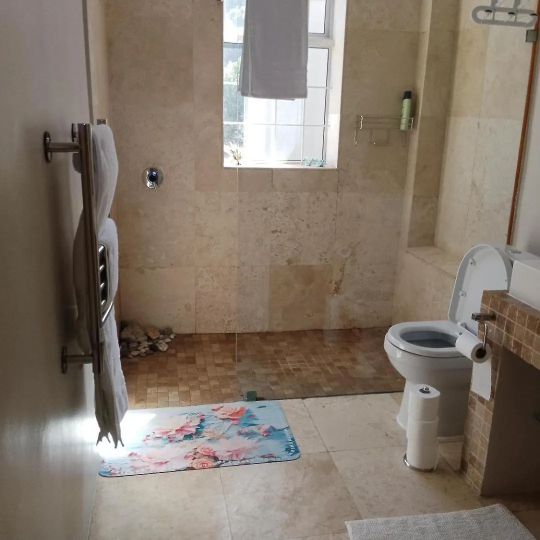 Δωμάτια σε οικογενειακή κατοικία Zked Luxury Stay Ct01 Κέιπ Τάουν