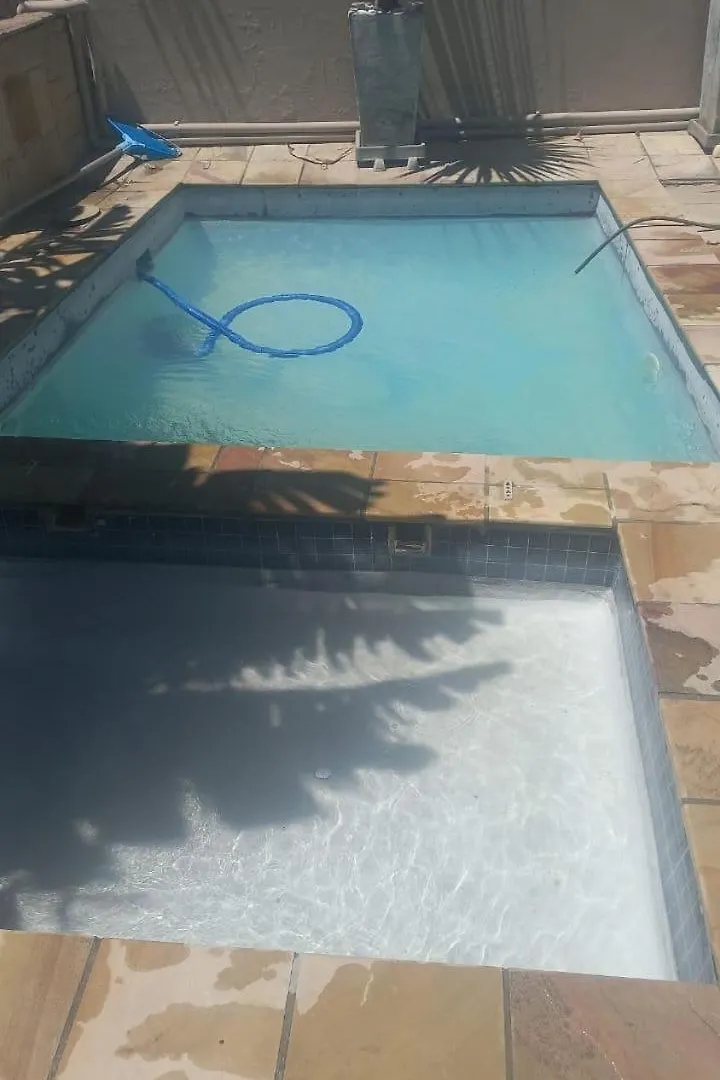 Δωμάτια σε οικογενειακή κατοικία Zked Luxury Stay Ct01 Κέιπ Τάουν